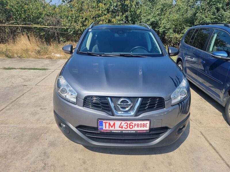 Nissan Qashqai+2